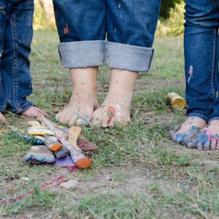 Farbe in der Malerei: Kreativität mit Kindern leben