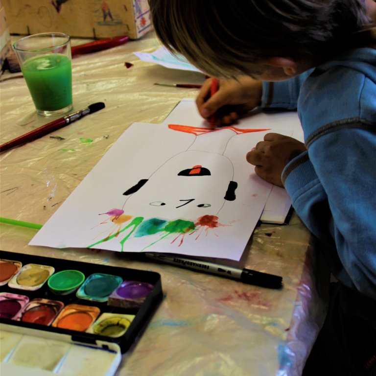 Arbeiten mit Papier und Pappe 